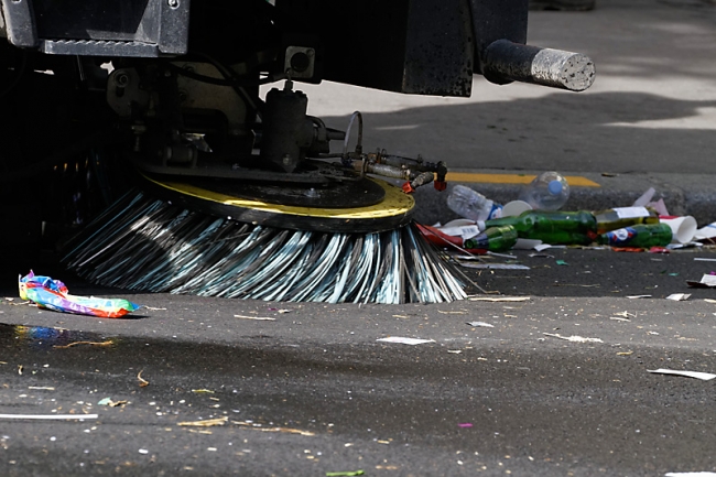 Gay pride Paris JUN13-289